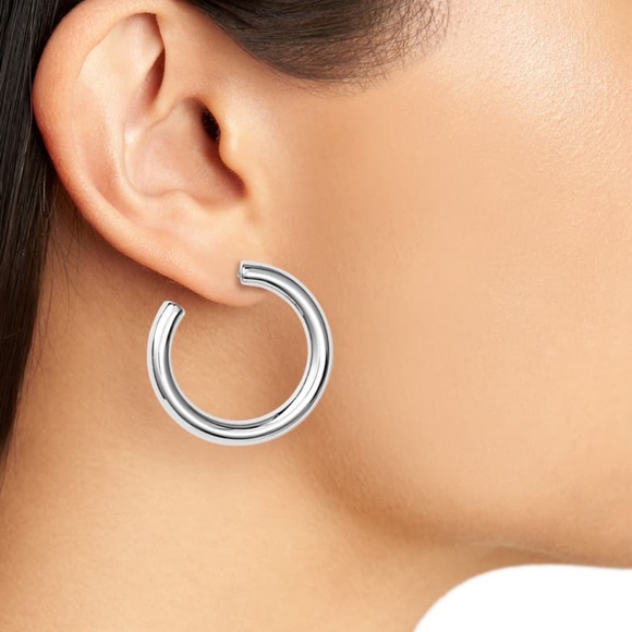 MELANIE AULD Jewelry - MELANIE AULD Silver Mini Modern Hoops MELANIE AULD